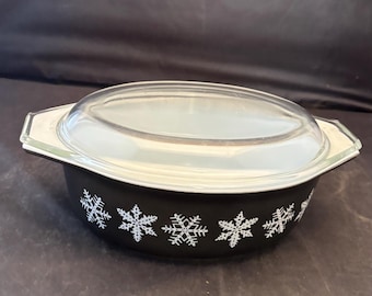 Vintage Pyrex Black Snowflake Casserole