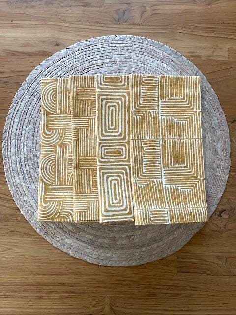 Mix and Match Napkin Set / 4 Mazy Ochre