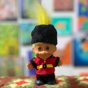 Vintage 90&#39;s Russ Troll Doll