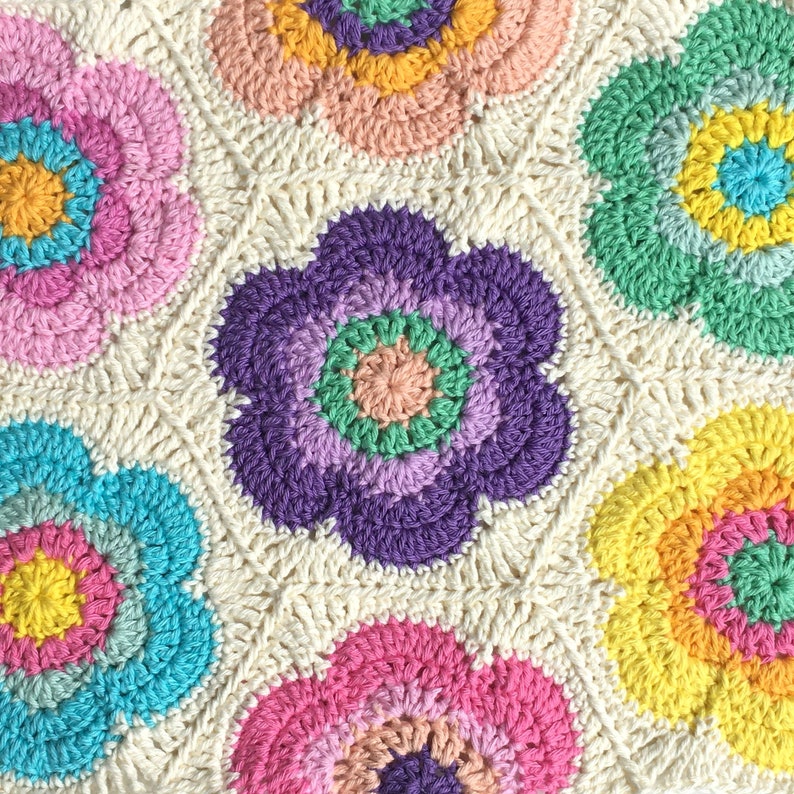 Vintage Flower Hexagon Motif Crochet Pattern PDF image 1
