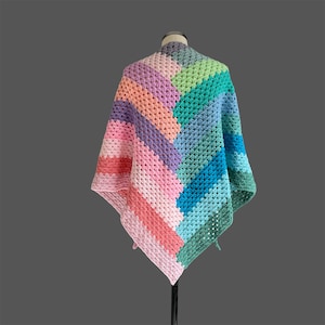 Super Simple Granny Stitch Log Cabin Shawl Crochet pattern PDF