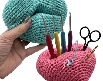 Crochet Heart Hook/Pen Holder Pattern PDF