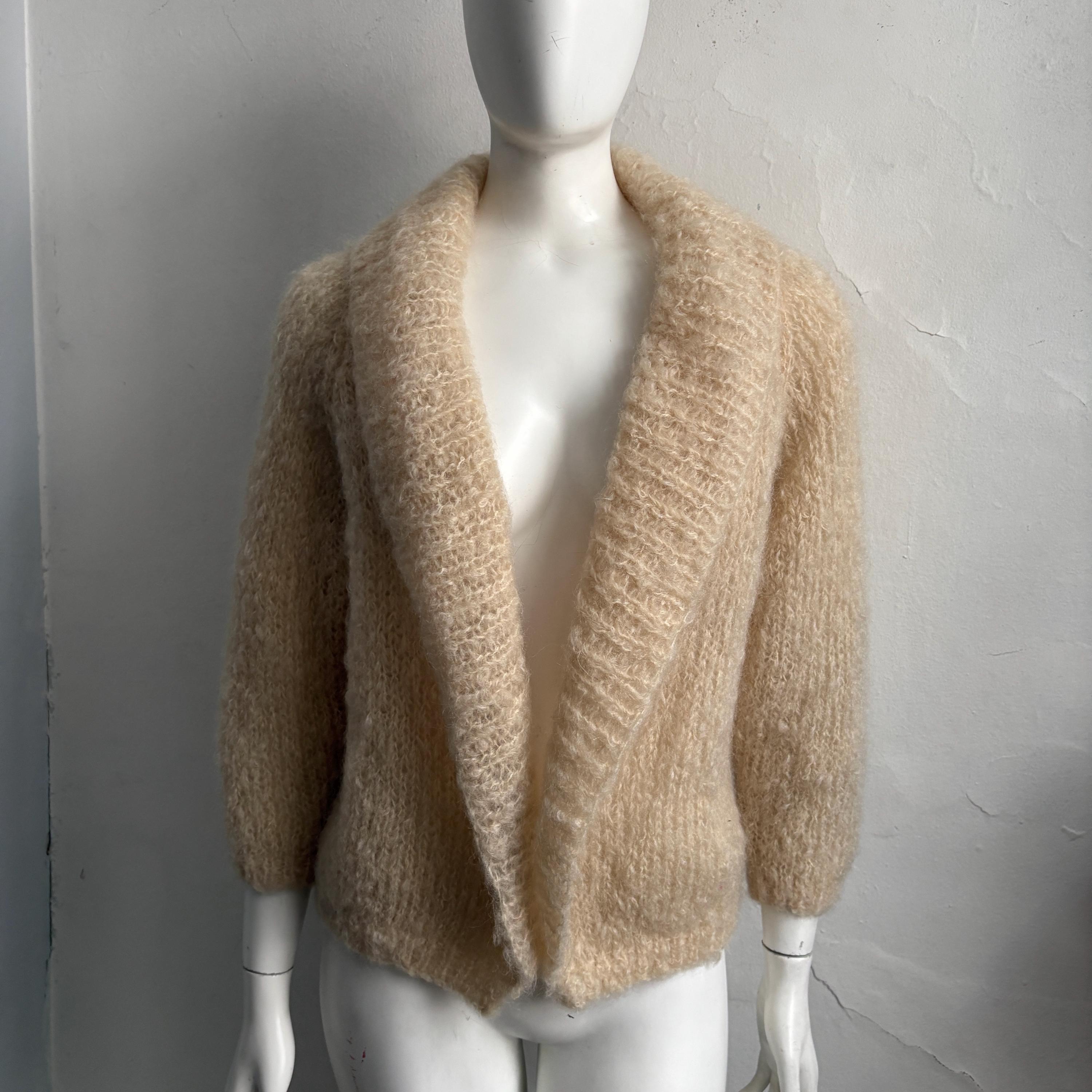 Vintage 1950s Large Mid Century Pale Yellow Super Soft Mohair