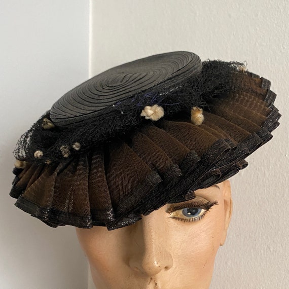 Antique Vintage Victorian Black Pleated Straw & N… - image 3