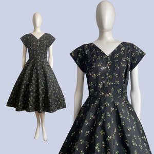 Vintage 1950s Gorgeous Needlepoint Embroidery Print Rhinestone Floral Full Skirt 50s Dress