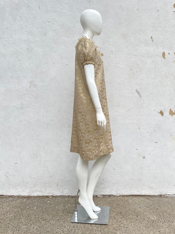 Vintage 1960s Gold Lurex Lame and Lace Cocktail D… - image 6