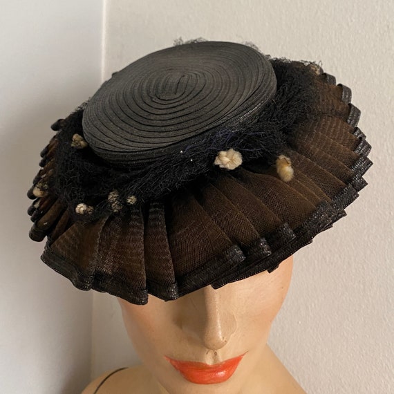 Antique Vintage Victorian Black Pleated Straw & N… - image 4