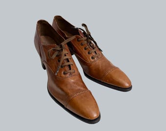 Antique Edwardian Brown Soft Leather Witch Vintage Lace Up Shoes