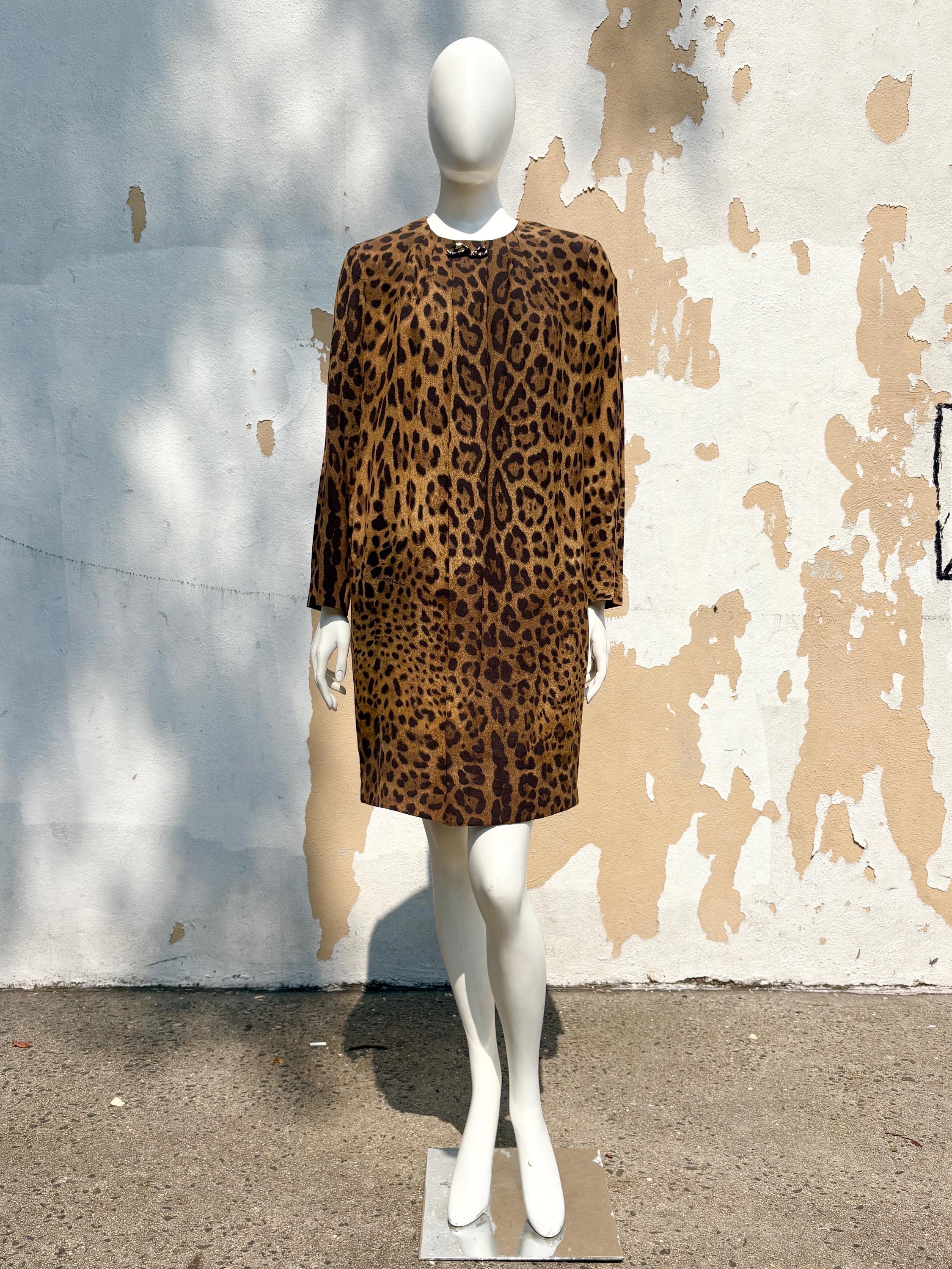 ヴィンテージ ROBERTO CAVALLI CLASS シックなヒョウ柄 サーペント