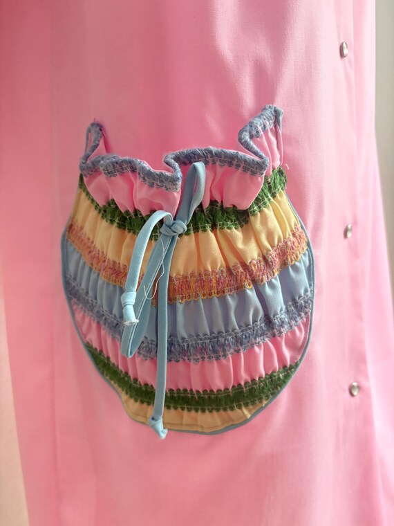 Vintage 1960s Pink Smocked Stripes Lounge Dress H… - image 5