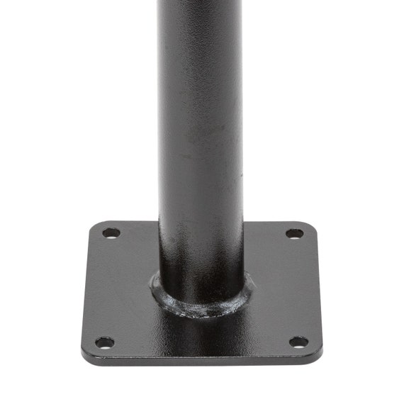 Black metal pole for string lights outlet