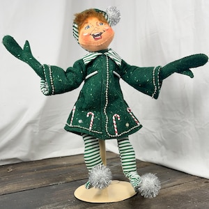 VINTAGE Annalee Green & White Christmas Elf Doll Posable 9&quot; 2006 Christmas Decor