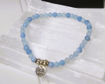 Petite Aquamarine Chakra Bracelet / Stretch Beaded (4mm) Aquamarine Bracelet w/ Mini Lotus Charm / Throat Chakra Balancing ~ COMMUNICATION