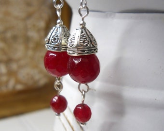 Victorian Style Garnet Earrings / Faceted Natural Garnet Dangle Earrings / Root Chakra Balancing Earrings / Healing Gemstones Jewelry