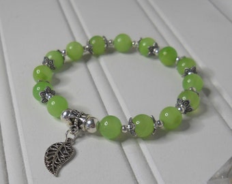 Green Calcite Stretch Bracelet / Natural Calcite Beads (8mm) with Silver Flower Bead Caps and Filigree Leaf Charm / Heart Chakra Healing