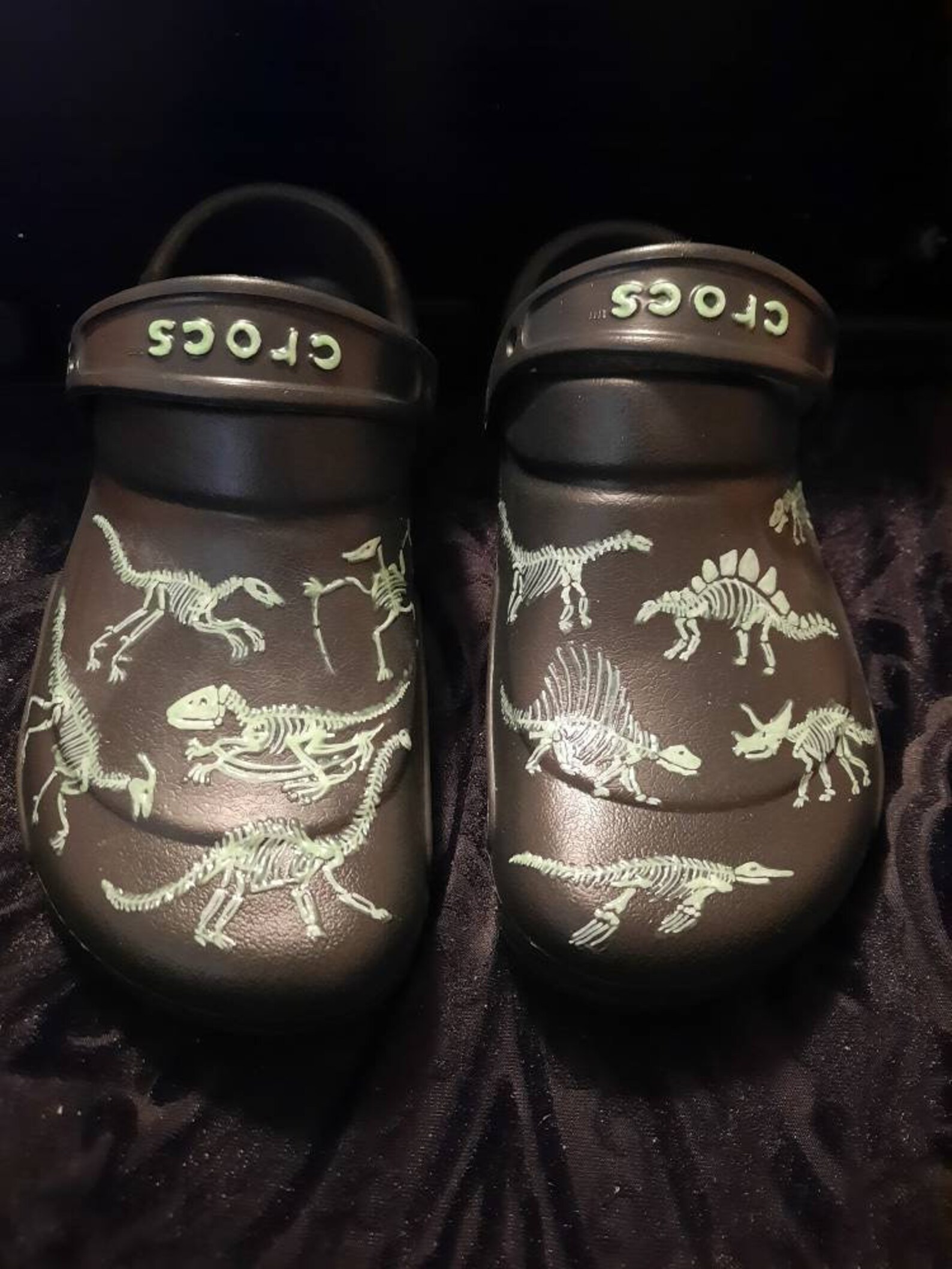 angelus paint on crocs