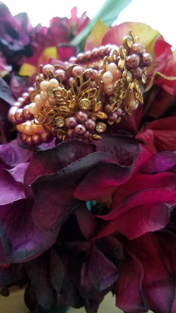 Beautiful Purple n Pink Beaded Faux Pearl wrap aro