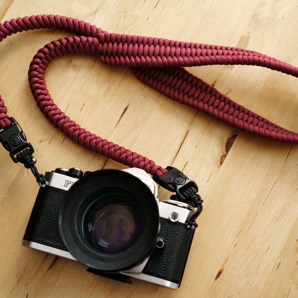 Kazami quickswap, paracord camera neck strap by Yulis. Without logo. 110 cm / Wine-red