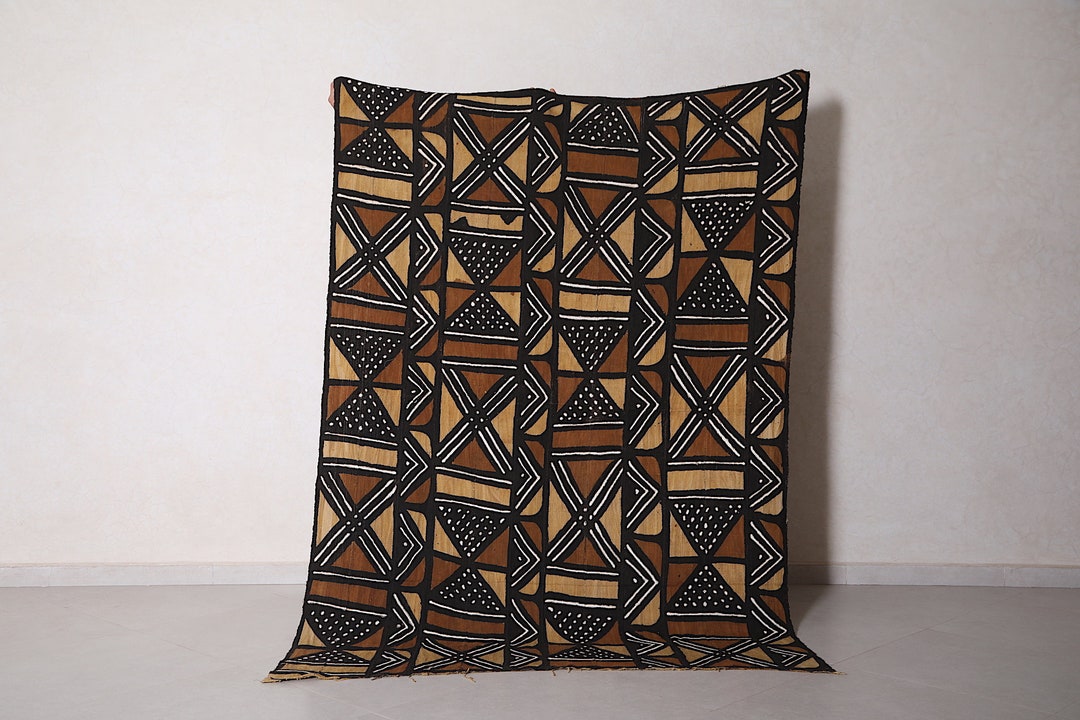 Bold African Mudcloth Rug 5x7 Feet - Vintage Handmade Earth-toned Kilim ...