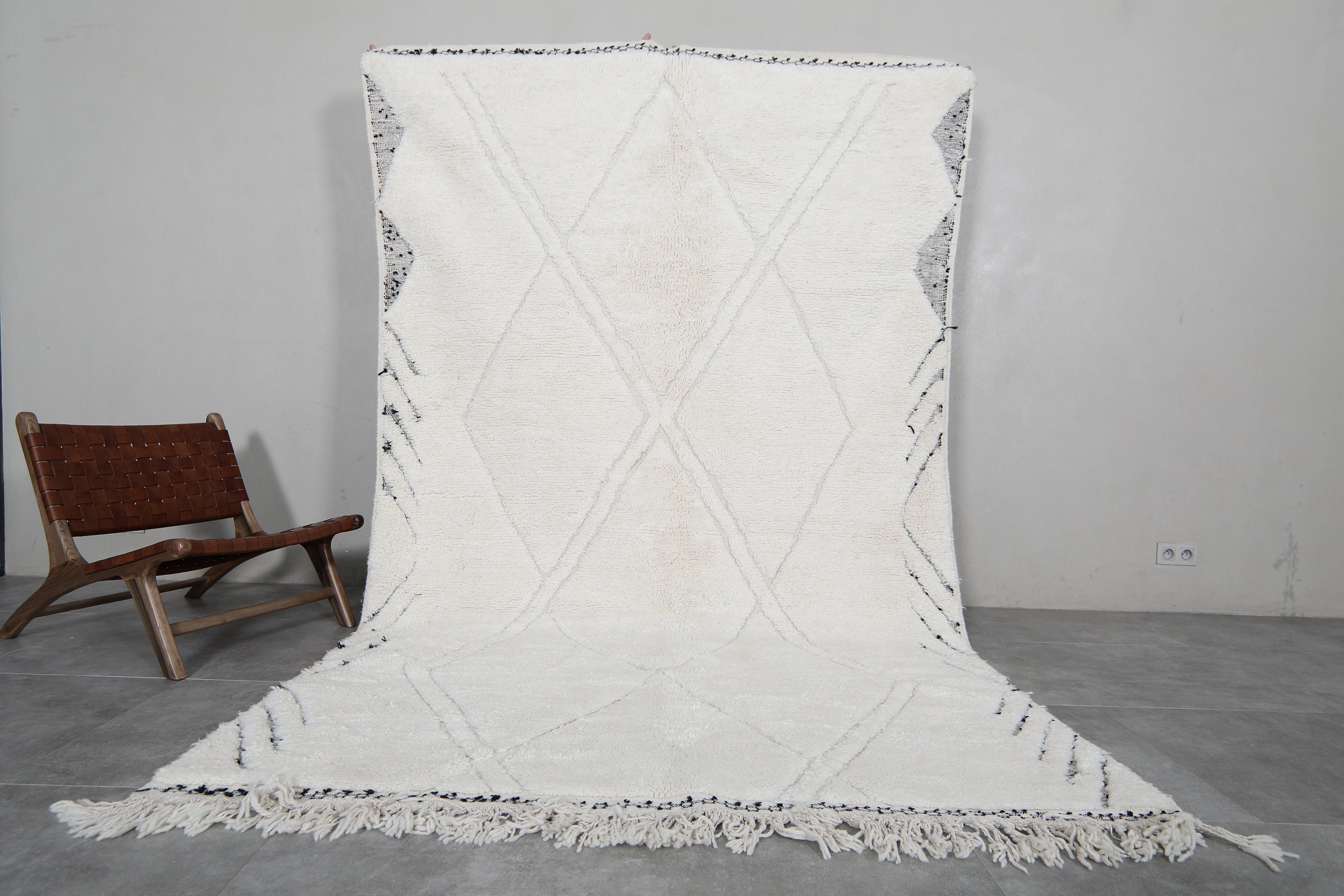 Large moroccan wool 6.3 x 10.2 ft rug  – Handmade neutral area rug with subtle diamond pattern – Minimalist Berber floor rug