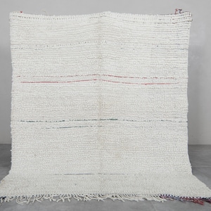 Minimalist moroccan Beni ourain rug 5.4 x 6.3 ft - Handmade berber wool rug with subtle stripes – Neutral boho Beni ourain rug