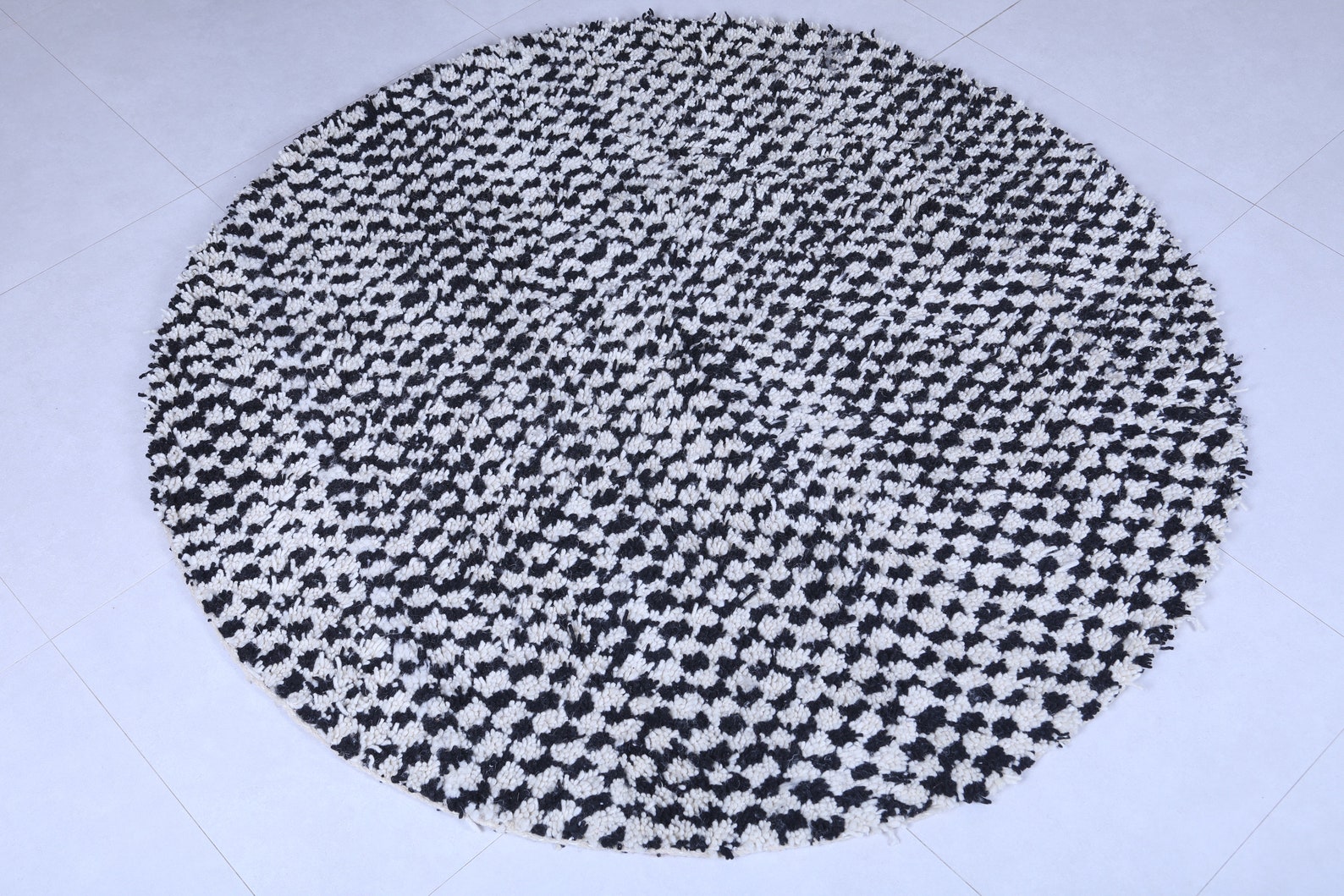 Black and White Rug - Checkered Round Rug - Berber Round Rug - Custom ...