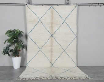 Ivory Beni ourain rug 4.6 x 8.3 ft - Handmade moroccan wool rug with Blue Diamond Design - Ivory & Light Blue moroccan Beni ourain rug