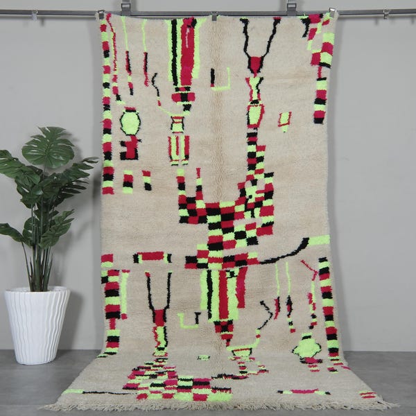 Modern abstract moroccan rug 5x10.3 feet - Handmade wool berber rug with Neon red & green pattern - Contemporary area Moroccan rug