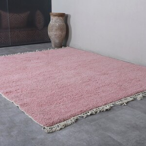 Moroccan rug millennial pink - Solid rug - Moroccan plain rug - Handmade rug - Beni ourain rug - Moroccan area rug - Morocco rug image 2