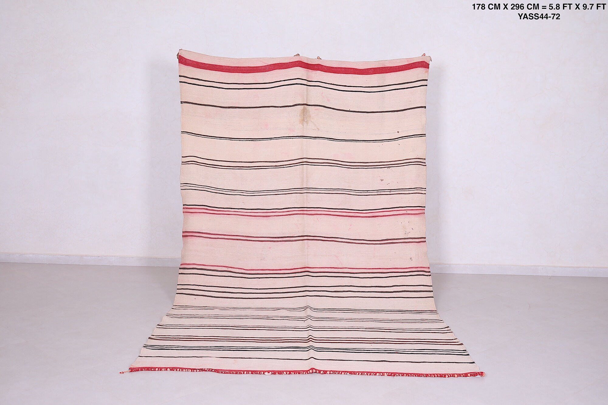 ヴィンテージストライプ柄モロッコキリムラグ 5.8 x 9.7フィート