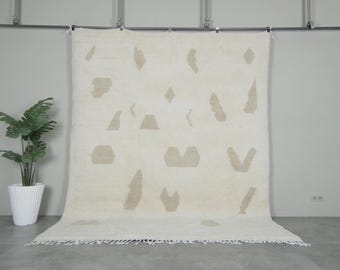 Moroccan ivory wool rug 8.2 x 10.5 feet - Handmade berber area rug with beige shapes - Large neutral modern wool rug for living room