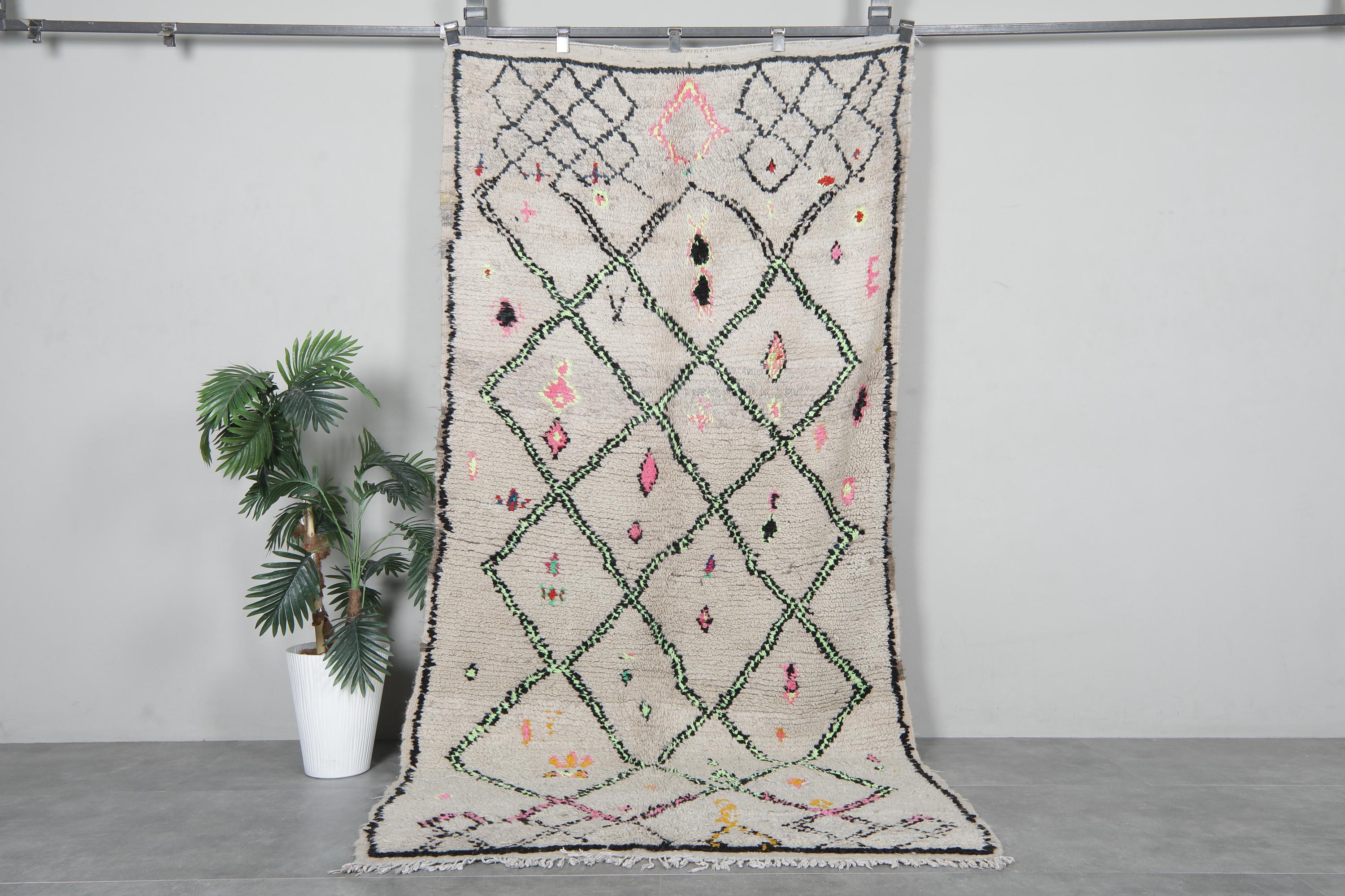 Vintage Moroccan rug 4.3 x 8.8 feet Handmade berber rug - Morocco rug - Runner area rug - Moroccan wool rug - Handmade berber rug - Wool rug