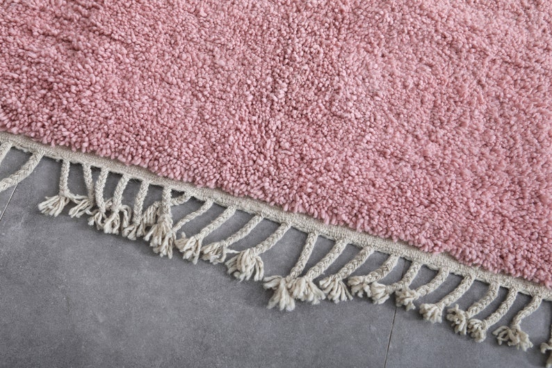 Moroccan rug millennial pink - Solid rug - Moroccan plain rug - Handmade rug - Beni ourain rug - Moroccan area rug - Morocco rug image 6