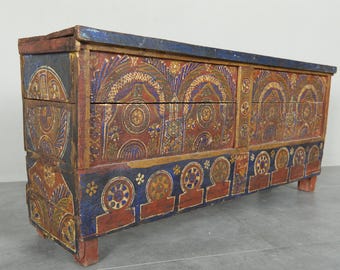 Hand-painted Moroccan Wood Chest – Vintage Berber Storage Trunk - Etsy