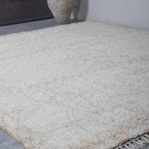 Beni Ourain Teppich Beige Tuareg Teppich aus Wolle in Beige Handgewebter Teppich Marokkanischer Berber Teppich Marokko Teppich Bild 5