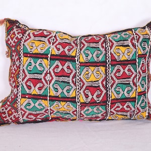 Gefülltes marokkanisches Kissen 34 x 47 cm, marokkanisches Kissen - Boho Kissen - Handgewebtes Kissen - Wohndekor - Handgemachtes Kissen