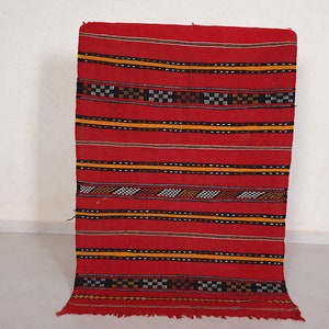 Red Moroccan Kilim rug 3.2 x 4.7 feet – Handmade Berber accent kilim – Striped wool flatweave kilim rug – Red handmade wool rug