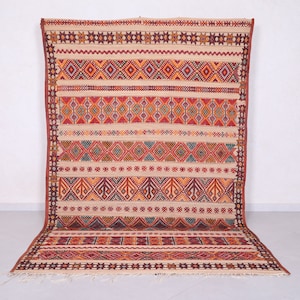 Fabulous Moroccan rug 5.9 x 9.5 feet handwoven by wool on natural dry straw - moroccan berber rug - straw rug - rag rug
