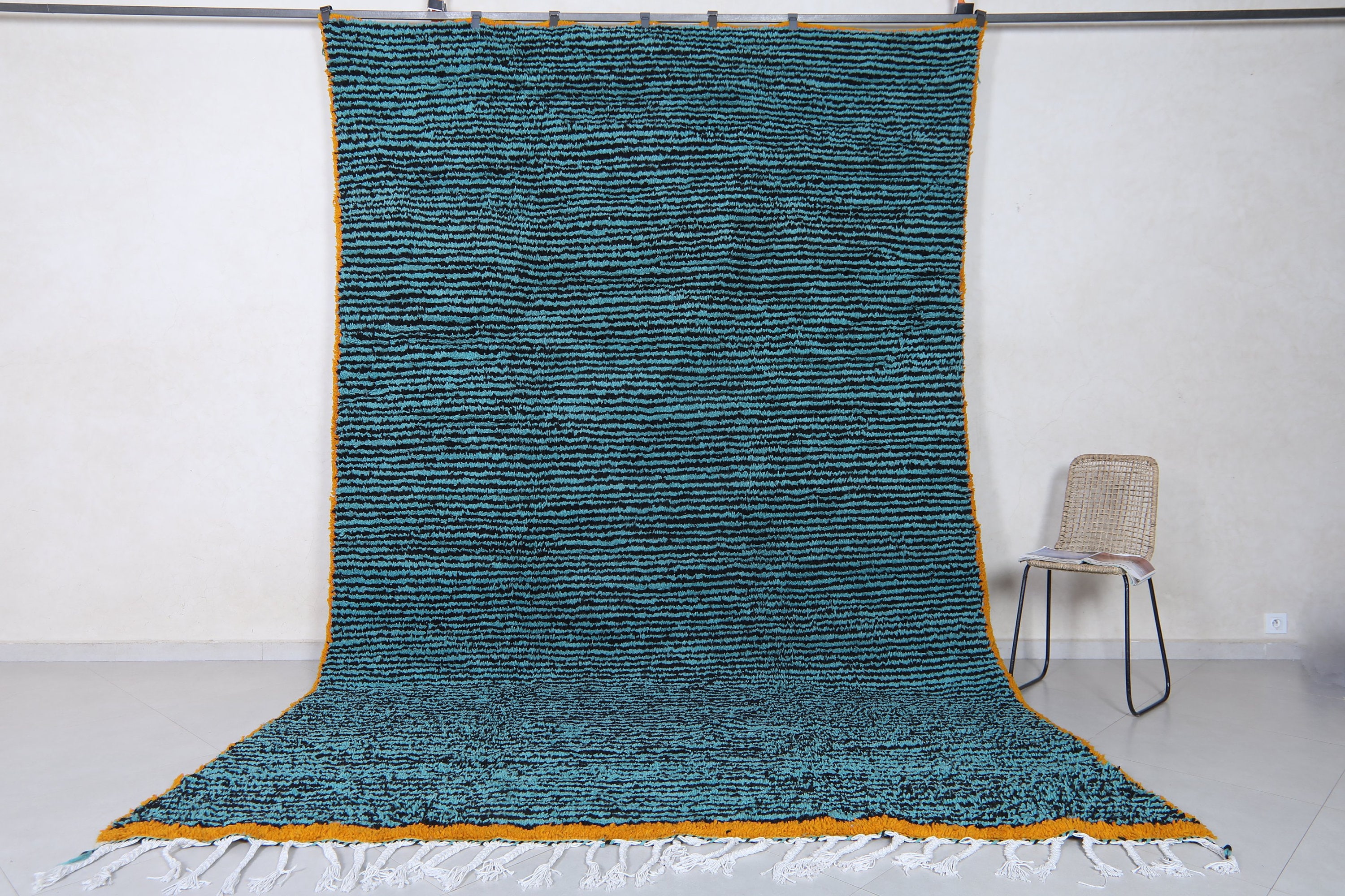 新品✳︎オフホワイト　幸福イエロー　　ブルー　モロッコラグ　トルコヴィンテージラグ モロッコヴィンテージラグ・ボシャルウィット – Orné de Feuilles