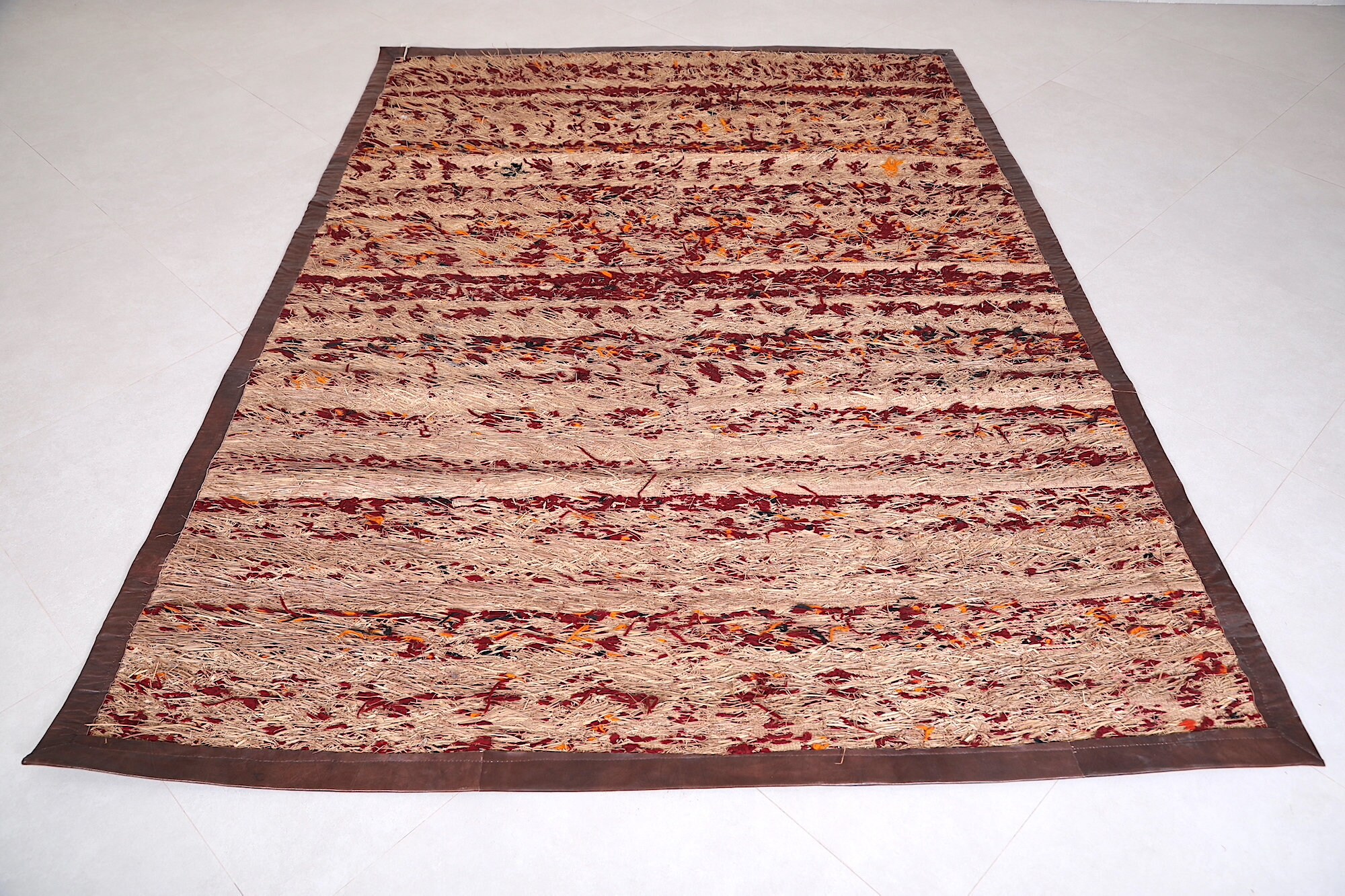【新品/一点物】モロッコのベルベルラグ 108×53　No. 1 モロッコラグ — ANTRY USE ONLY GENUINE