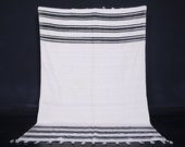 Moroccan Vintage textile 5.3 X 8.1 Feet Berber rug - Rug kilim - Wool rug - Handwoven blanket - Moroccan rug