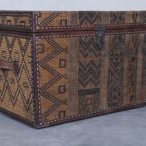 Vintage Handmade Tuareg Chest – African Trunk – Nomad Storage Chest – Wooden & Leather Boho Decor – Decorative African Chest