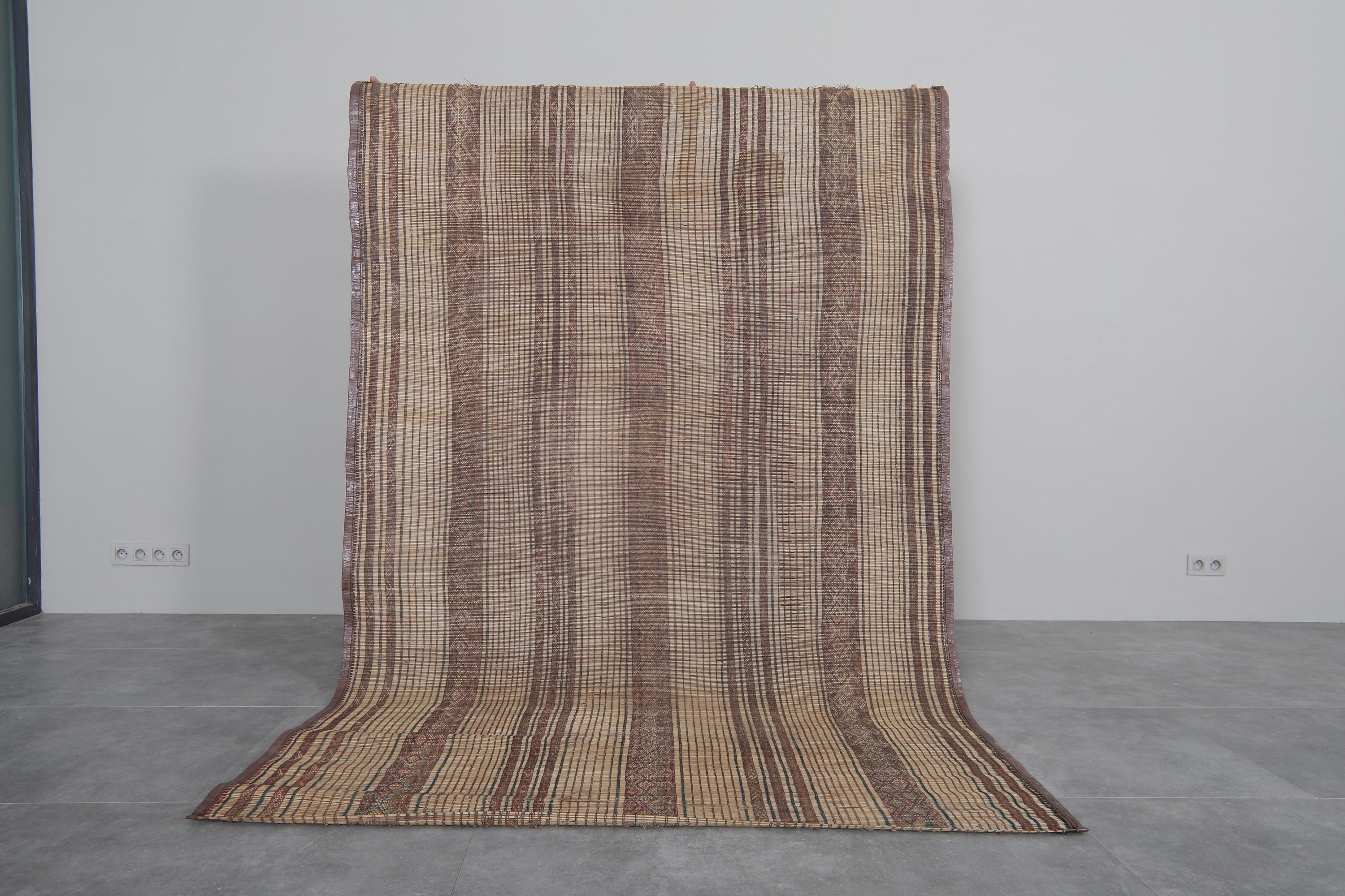 Striped tuareg mat 5.7 FT x 8.3 FT Handmade mat - Mauritanian mat - vintage tuareg rug - reed rug - nomadic rug - antique rug