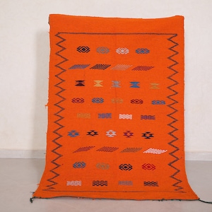 Bright orange moroccan Kilim rug 3.2 x 4.7 feet – Handmade orange wool flatweave kilim – Colorful geometric kilim rug