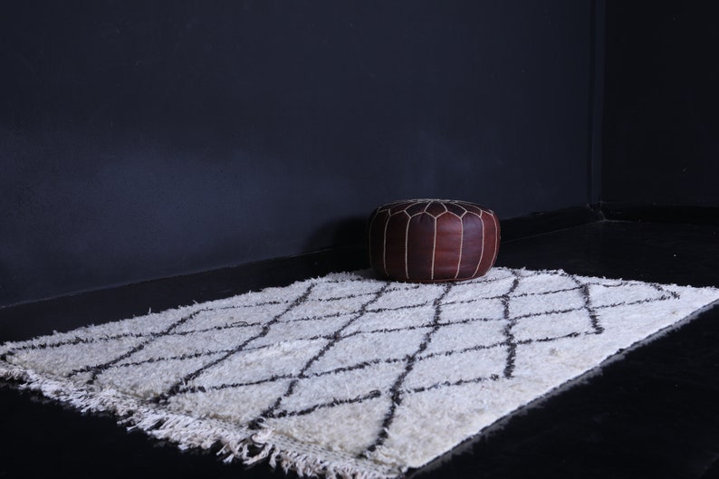 Beni ourain rug 4.8 x 7.3 Feet Berber rug Handmade rug Wool rug Vintage rug Shag rug White Moroccan rug zdjęcie 5
