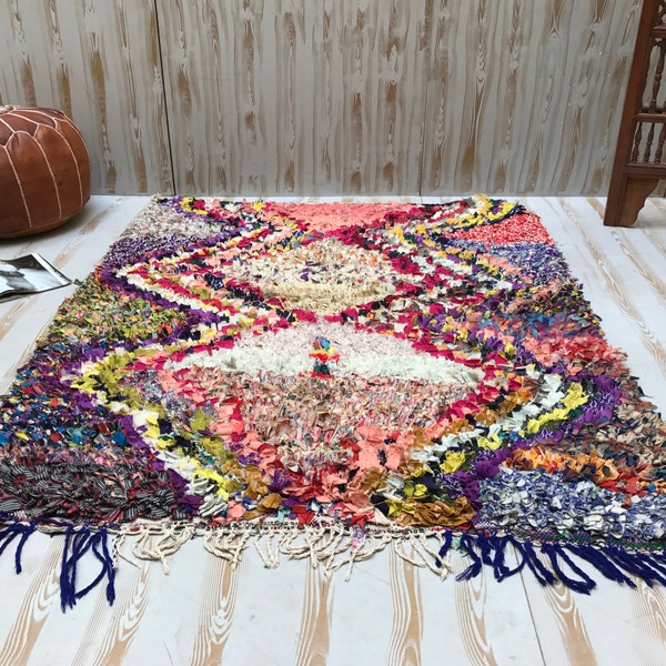 Boho marroquí alfombra 4 x 5 BOUCHAROUETTE marroquí bereber alfombra Azilal Beni Ouarain, alfombra hecha a mano Kilim Teppich Tapis Boucherouite alfombra Beni Ourain