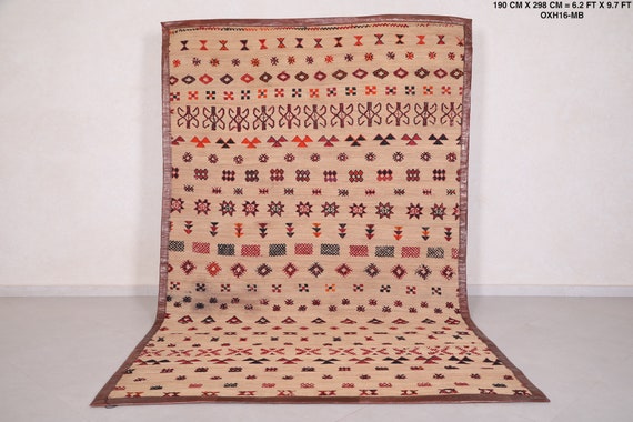 Berber Fabulous Hassira Rug 6.2 X 9.7 Feet Vintage Moroccan Rug