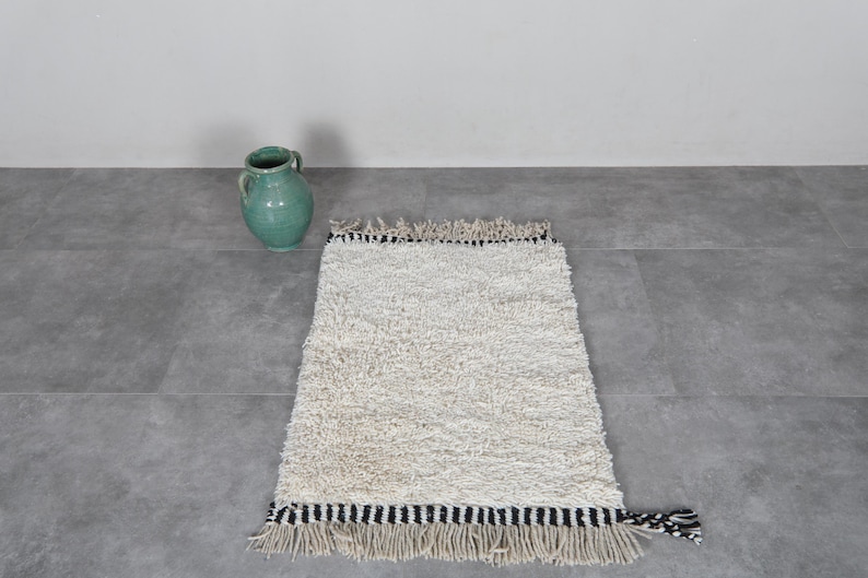 Ivory White Moroccan Rug 2.2x3.3 Ft - Handmade Wool Berber Small Area ...