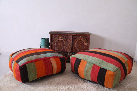 24 inch pouf deals