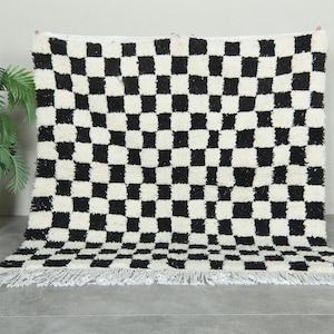 Handmade Moroccan Checkered Wool Rug: Black and White Berber Design